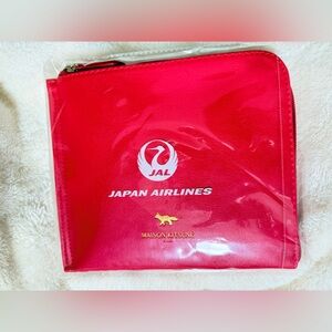 Japan Airlines JAL Business Class Amenity Kit Pouch Maison Kitsune Red Sealed